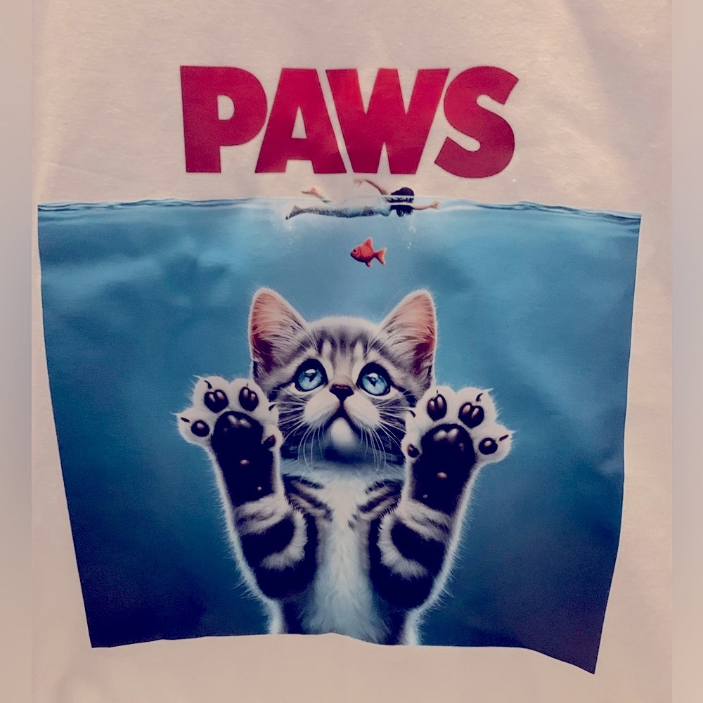 Everyone loves a tee shirt Paws on the Loose